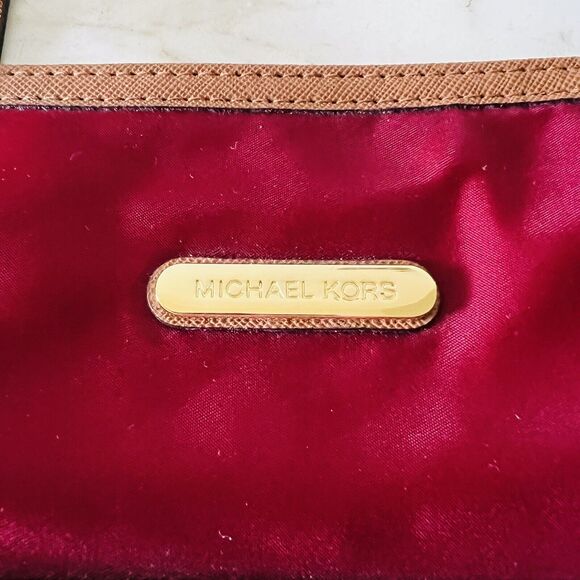 MICHAEL KORS Kempton Claret Burgundy Large Nylon Tote Bag - Picture 3 of 10